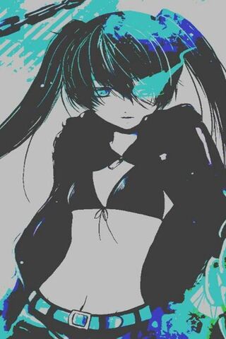 Chained Elegance: A Bold Expression