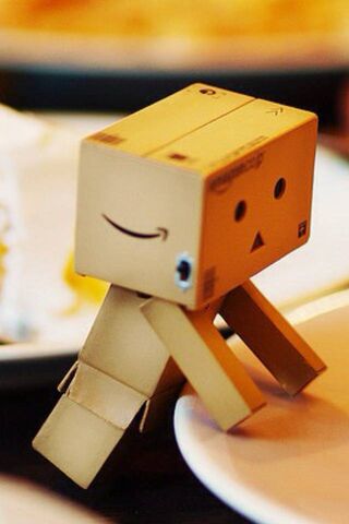 Danbo's Delightful Adventure 🍽️