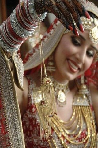 Radiant Elegance: The E..