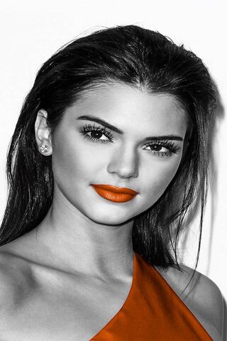 Striking Elegance in Monochrome