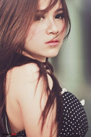 Elegance in Motion: The Modista Vibe