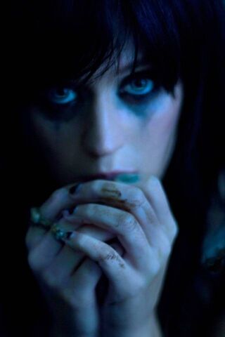 Emotional Depth: A Glimpse into Katy Perry's Artistic Side