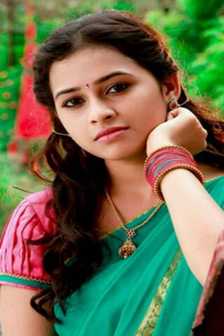 Download Beautiful Portrait Of Sri Divya Wallpaper | Wallpapers.com