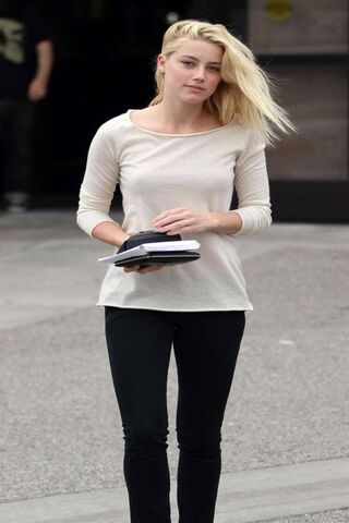 Amber's Radiant Day Out..
