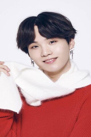Suga's Warm Smile: A Cozy Vibe