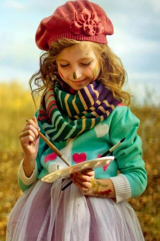 Whimsical Autumn Artist 🍂🎨