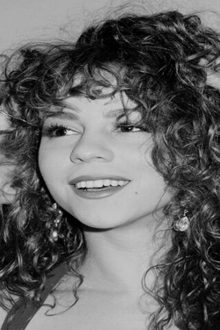 The Early Days of a Pop Icon 🎤✨