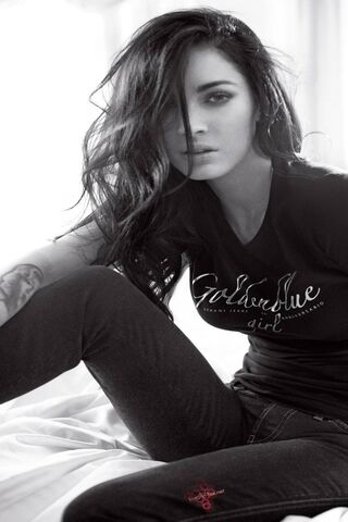 Megan Fox: The Allure of Elegance