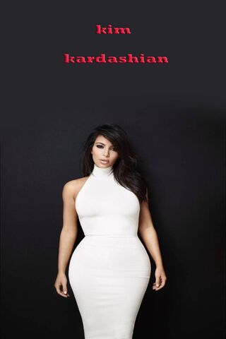 Iconic Style: Kim Kardashian in Monochrome