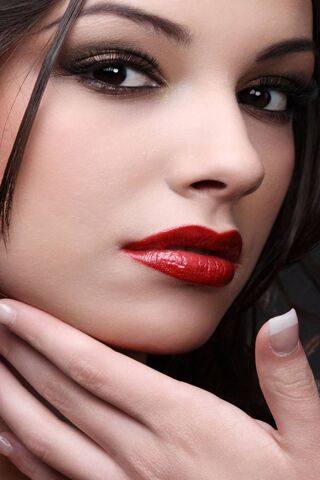 Bold Elegance: The Allure of Red Lipstick 💄✨