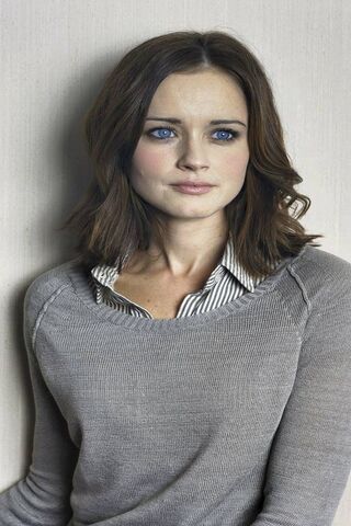 Captivating Charm: A Glimpse of Alexis Bledel