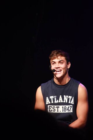 Grayson Dolan: The Charismatic Performer 🎤✨
