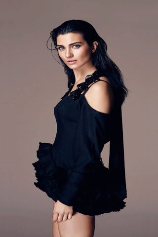 Tuba Buyukustun