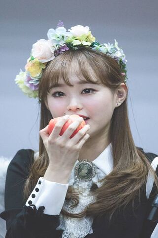 Loona Chuu: The Enchanting Apple of Delight 🍏✨
