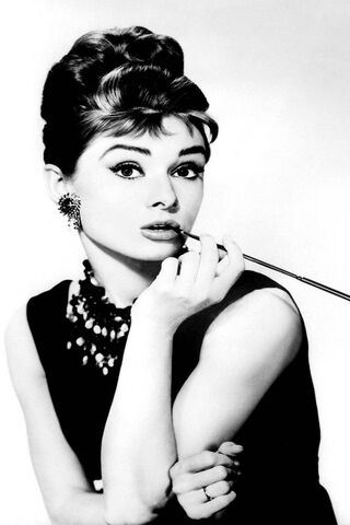 Timeless Elegance: Audrey Hepburn's Iconic Charm ✨