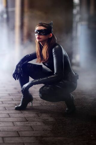 The Enigmatic Shadow: Catwoman Unleashed 🐾✨