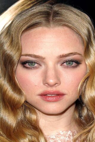 Glimmering Elegance: A Star's Radiance