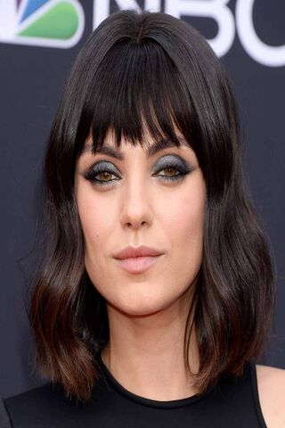 Glamour on the Red Carpet: A Star's Shine