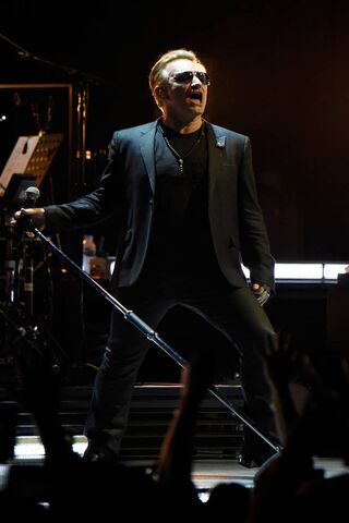 U2's Electrifying Performance at MSG 🎤✨