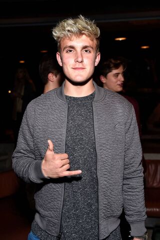 Jake Paul: The Rise of a Social Media Sensation 🌟