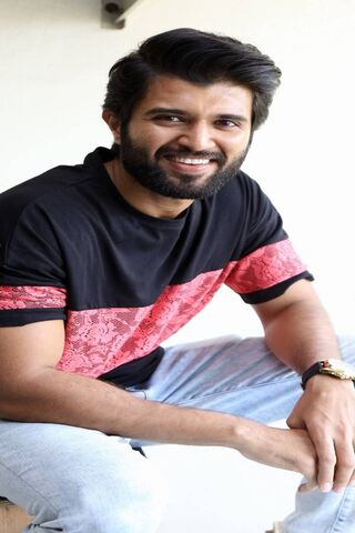 Vijay Deverakonda: The Charismatic Star of Indian Cinema 🌟
