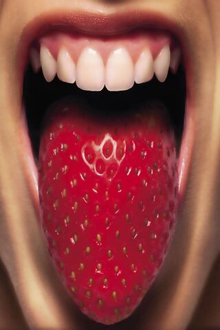 Sweet Surprise: The Strawberry Tongue 🍓
