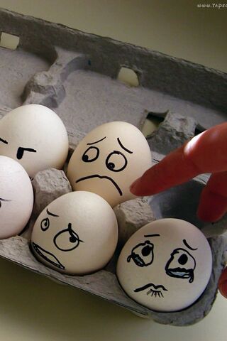 Eggs-press Yourself! 🥚🎭