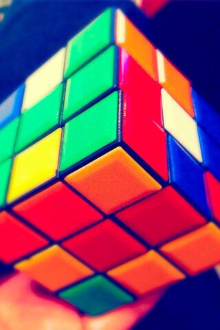Colorful Challenge: The Rubik's Cube Adventure! 🎨🧩