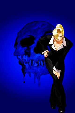 Elegance Meets Edginess: The Mature Persona