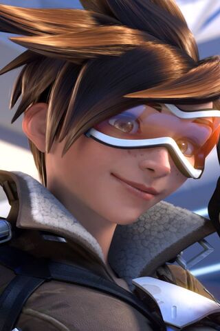 Time-Traveling Hero: Tracer in Action! ⏳✨