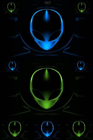 Galactic Gaming: The Alienware Experience 🚀👾