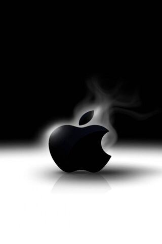 Sleek Elegance: The Black Apple iPhone 5