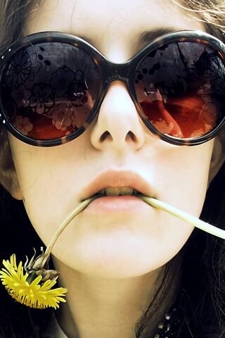 Women In Sunshine