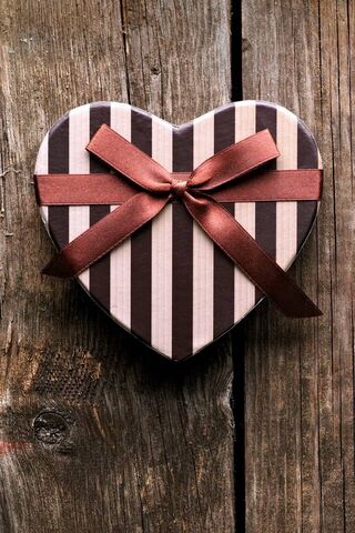 Sweet Surprises in a Heart-Shaped Box ❤️🍫
