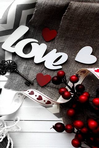 Heartfelt Moments: A Ce..