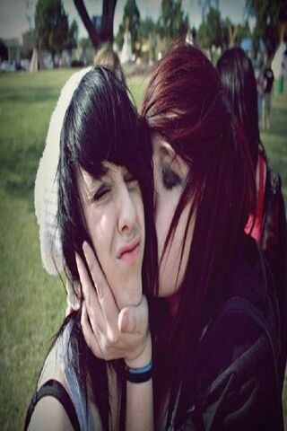 Sweet Moments of Friend..