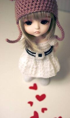 Cute Doll Wallpaper - Download to your mobile from PHONEKY