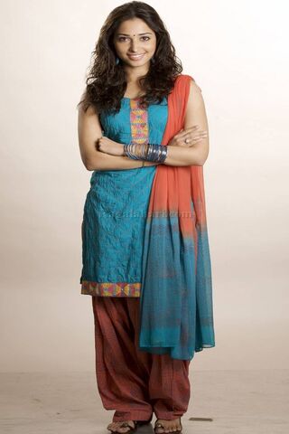 Tamanna's Charming Elegance 🌟