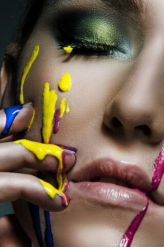 Colorful Expressions: The Art of Paint Girl 🎨✨