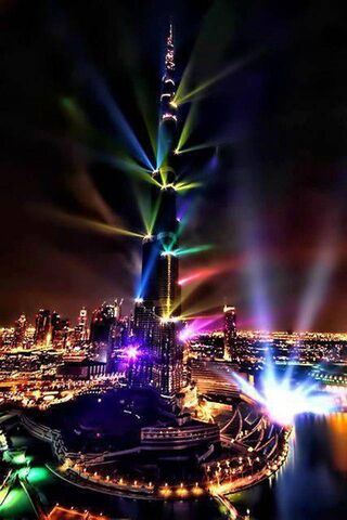 Burj Khalifa: A Dazzlin..