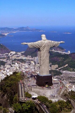 Christ the Redeemer: Guardian of Rio 🌄