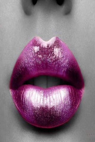 Vibrant Kiss of Color 💋✨