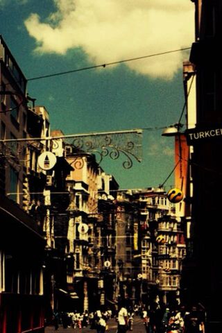 Taksim: The Heartbeat o..