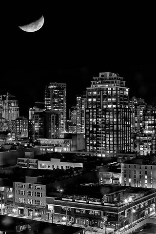 Midnight City Dreams 🌙..
