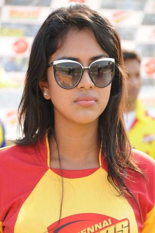 Amala Paul: A Glimpse of Glamour