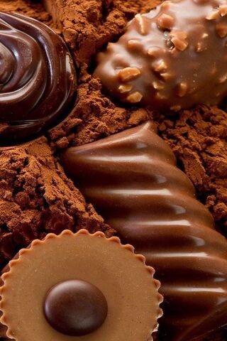 Decadent Delights: A Chocolate Lover's Dream 🍫✨