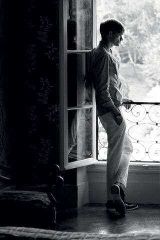 Contemplation by the Wi..