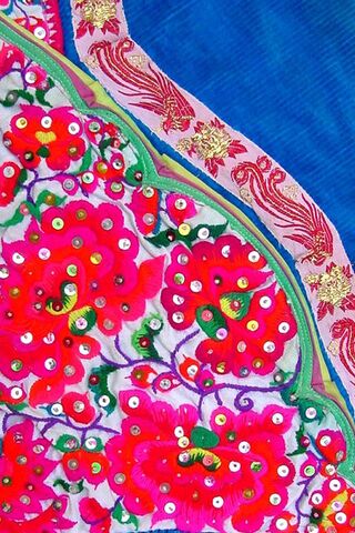Vibrant Threads of Tradition 🌸✨
