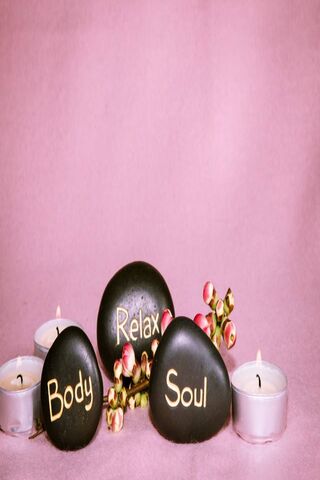 Tranquil Moments: A Soothing Escape 🌸🕯️