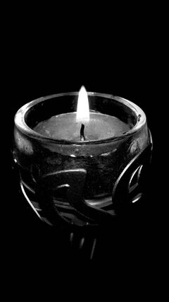 Candle Holder Wallpaper - Download to your mobile from PHONEKY